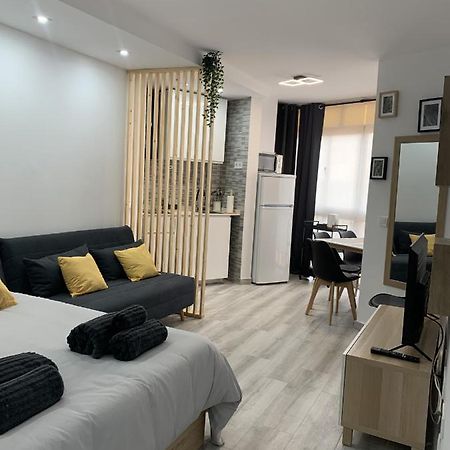 בנאלמדנה Precioso Estudio Frente Al Mar Con Piscina מראה חיצוני תמונה