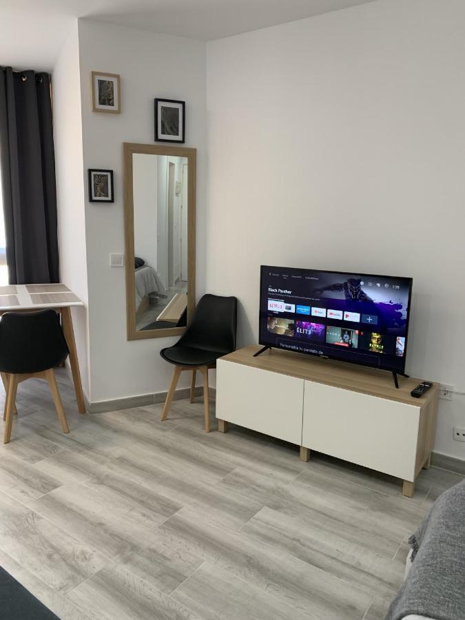 בנאלמדנה Precioso Estudio Frente Al Mar Con Piscina מראה חיצוני תמונה