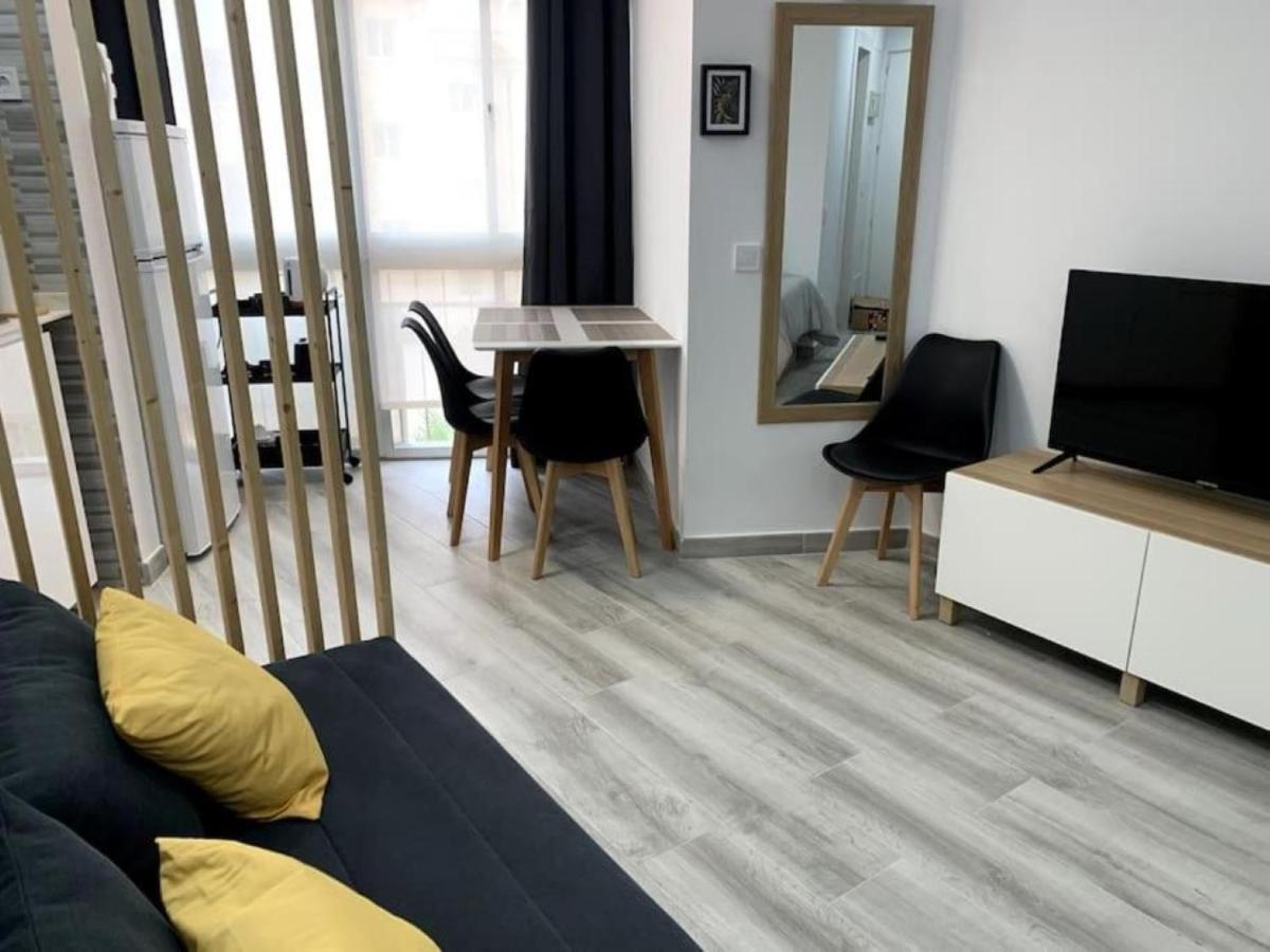 בנאלמדנה Precioso Estudio Frente Al Mar Con Piscina מראה חיצוני תמונה