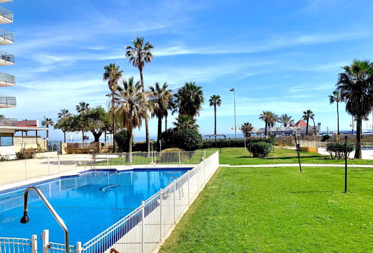 בנאלמדנה Precioso Estudio Frente Al Mar Con Piscina מראה חיצוני תמונה